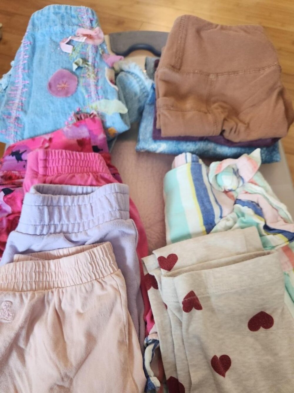 Large bundle lot of girls bottoms shorts Size 5t etc